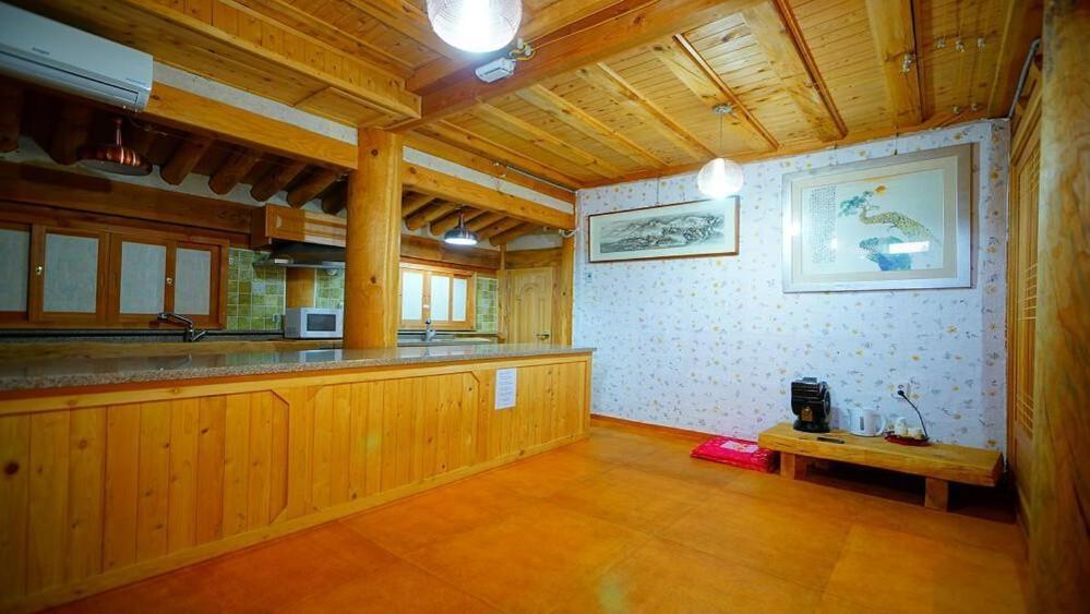 Kumwondang Jeonju Hanokstay Exterior photo